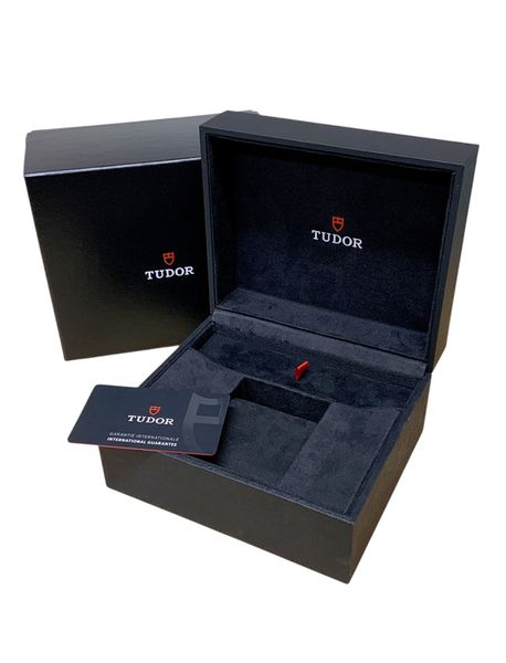 Tudor Black Bay Chrono M79360N-0002